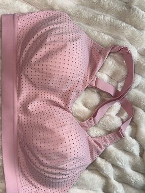 Victoria's Secret Light Pink Perforated Wireless Sports Bra